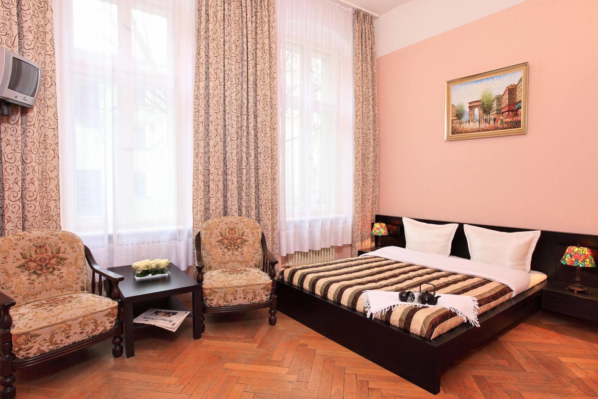 Hotel Central Inn Am Hauptbahnhof Pension Berlin Zewnętrze zdjęcie